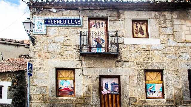 Penelles, el pueblo de los graffitis - Clubrural